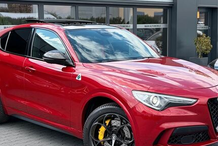 Alfa Romeo Stelvio 65.000 km 47.890 &euro; Seligenstadt 63500