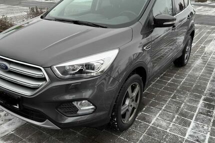 Ford Kuga 97.400 km 17.900 &euro; Friedberg 61169
