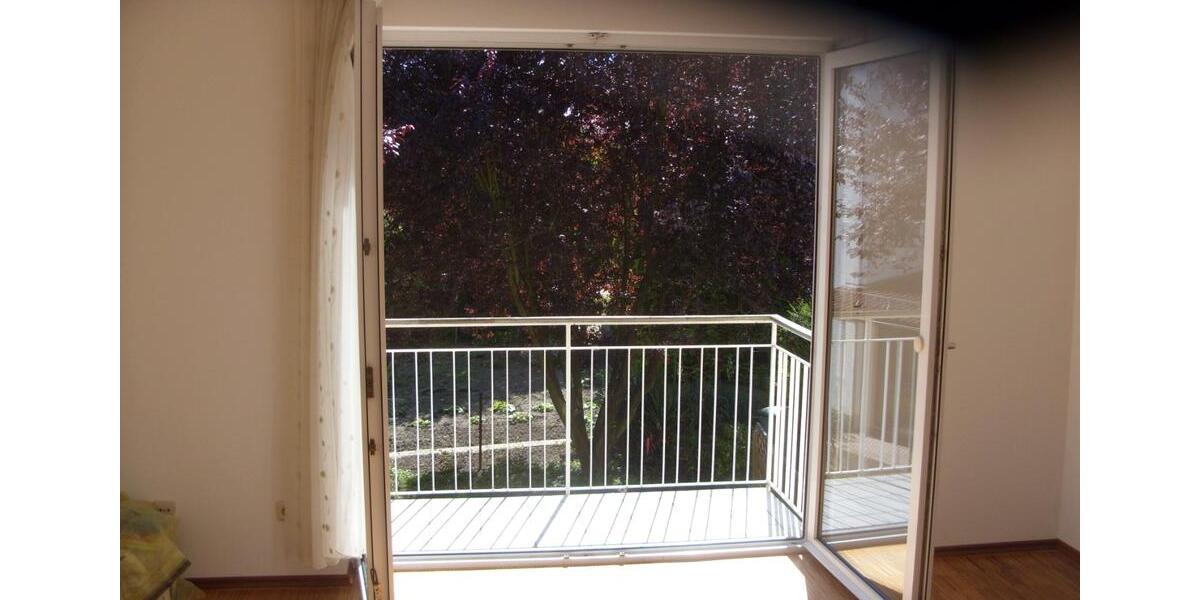 Doppelhaushälfte Eschborn - 4.5 Zimmer, 126 m&sup2;, 1.980&euro; | Angebot:26253882