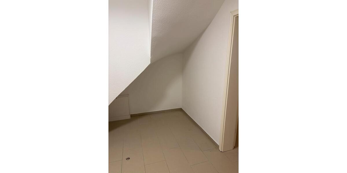 Erdgeschoßwohnung Langen (Hessen) - 2 Zimmer, 60 m&sup2;, 800&euro; | Angebot:26356218
