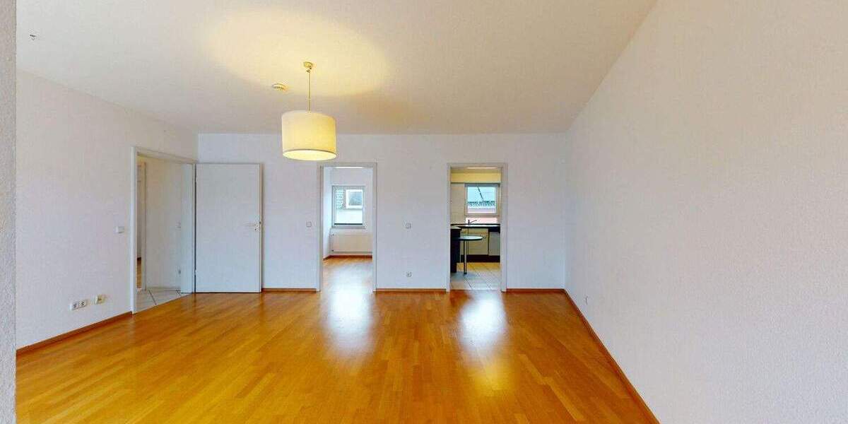 Etagenwohnung Frankfurt am Main Eckenheim - 4 Zimmer, 83 m&sup2;, 439.000&euro; | Angebot:25769239