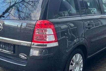 Opel Zafira 77.000 km 9.999 &euro; Darmstadt 64293