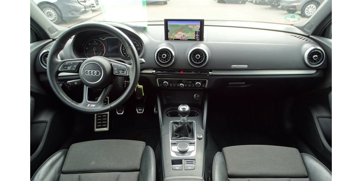 Audi A3 35 2,0l TDI S-Line Paket, Navi, Klimaauto., PDC 123.848 km 16.890 &euro; Rodgau 63110