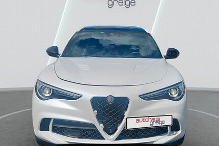 Alfa Romeo Stelvio 204.000 km 31.900 &euro; Hasselroth 63594