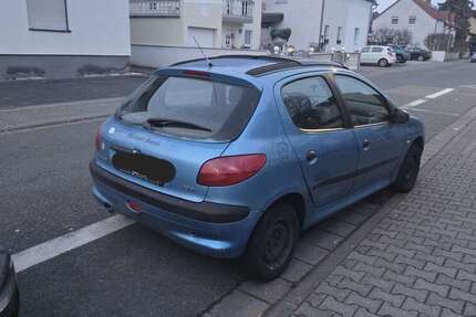 Peugeot 206 84.000 km 1.200 &euro; Kelsterbach 65451