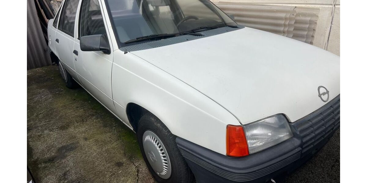Opel Kadett 92.000 km 1.450 &euro; Dietzenbach 63128