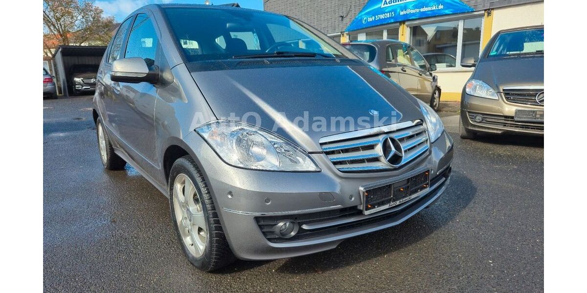 Mercedes-Benz A 180 78.000 km 9.890 &euro; Liederbach 65835