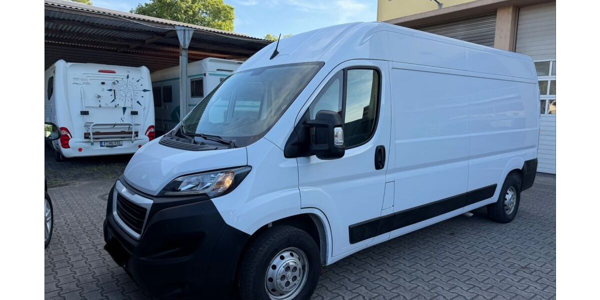 Peugeot Boxer 105.000 km 14.990 &euro; Frankfurt am Main 65933