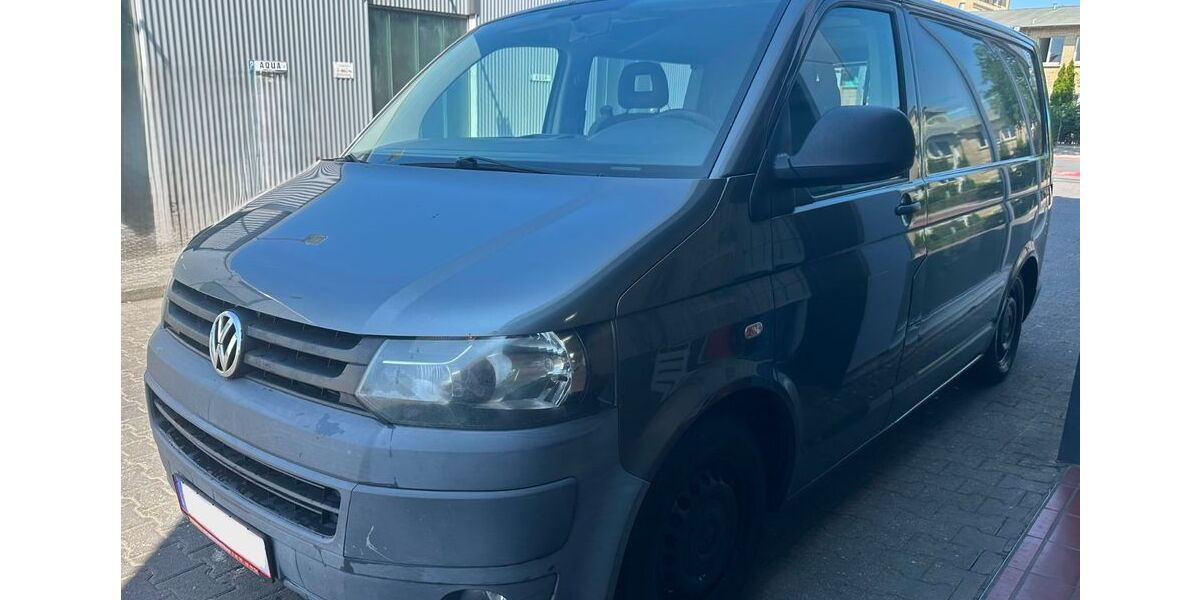 VW T5 Transporter 247.000 km 7.990 &euro; Frankfurt am Main 60486