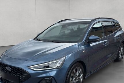 Ford Focus 13.543 km 20.950 &euro; Hanau 63452