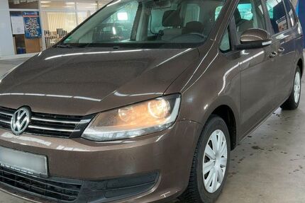 VW Sharan 200.000 km 8.990 &euro; Frankfurt am Main 65933