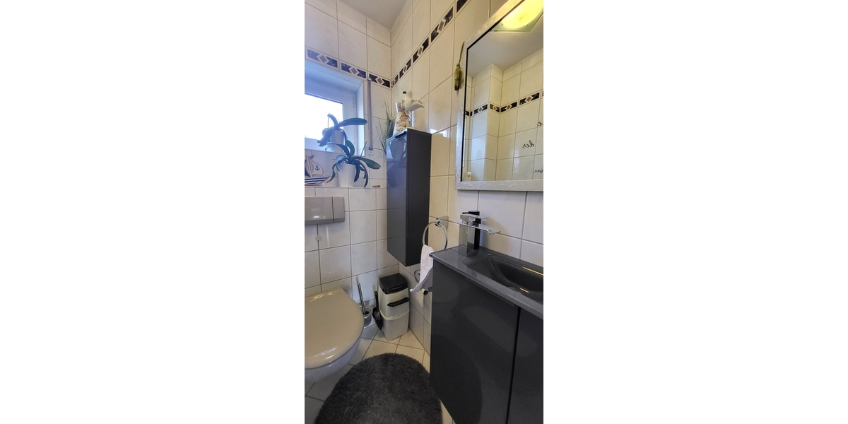 moderne DHH mit Einliegerwohnung im 