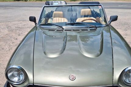 Fiat 124 Spider 27.363 km 17.800 &euro; Frankfurt am Main 60596