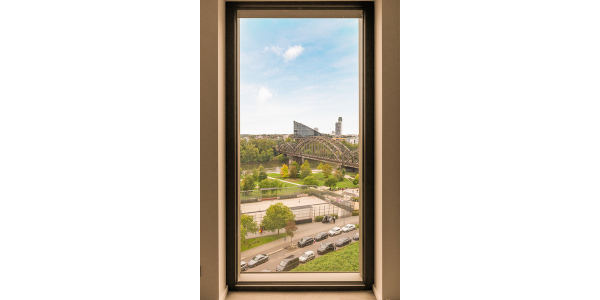 Etagenwohnung Frankfurt am Main Ostend - 2 Zimmer, 69 m&sup2;, 2.650&euro; | Angebot:25690986