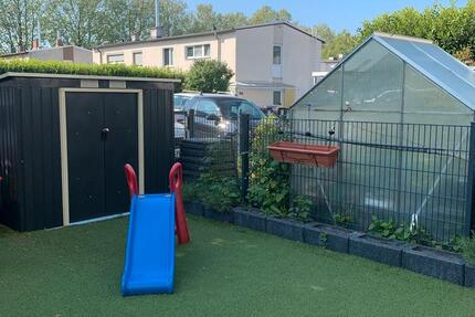 Charmantes Reihenhaus mit Garten in hervorragender Lage 5 zimmer