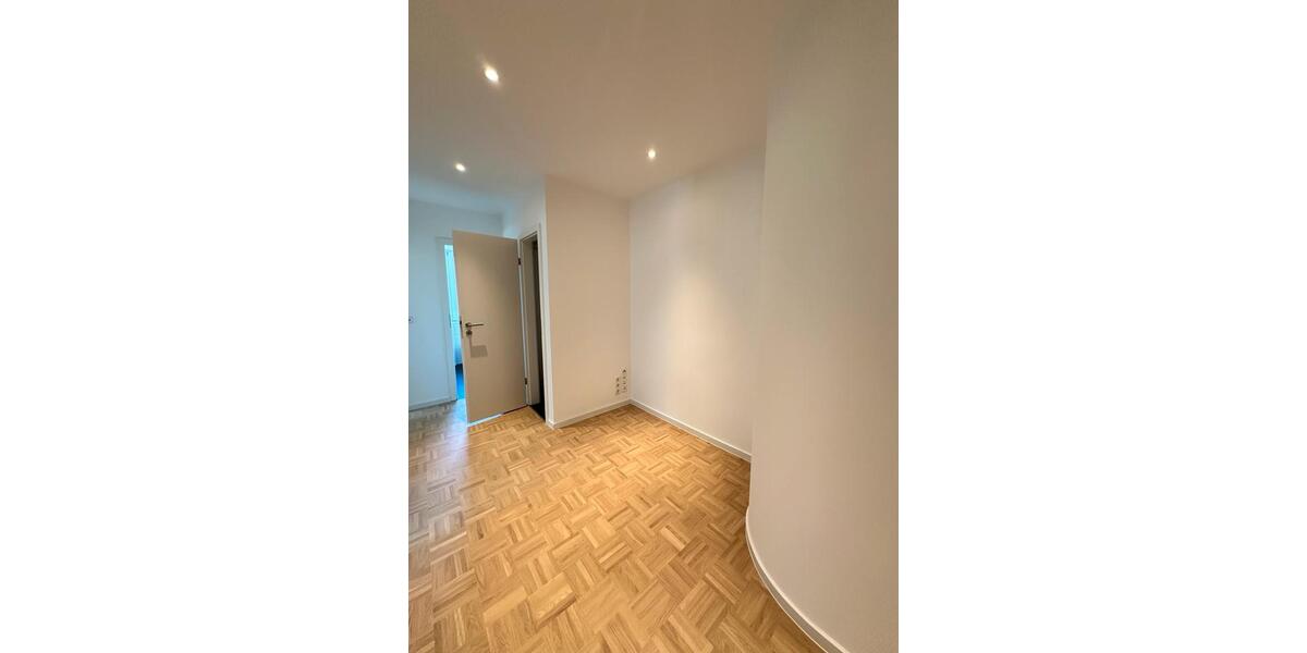 Etagenwohnung Frankfurt am Main Bergen-Enkheim - 2 Zimmer, 53 m&sup2;, 930&euro; | Angebot:25509906