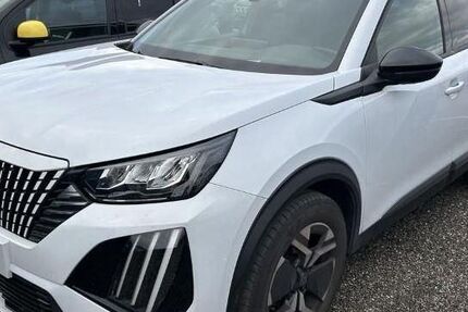 Peugeot 2008 11.863 km 17.980 &euro; Rüsselsheim 65428