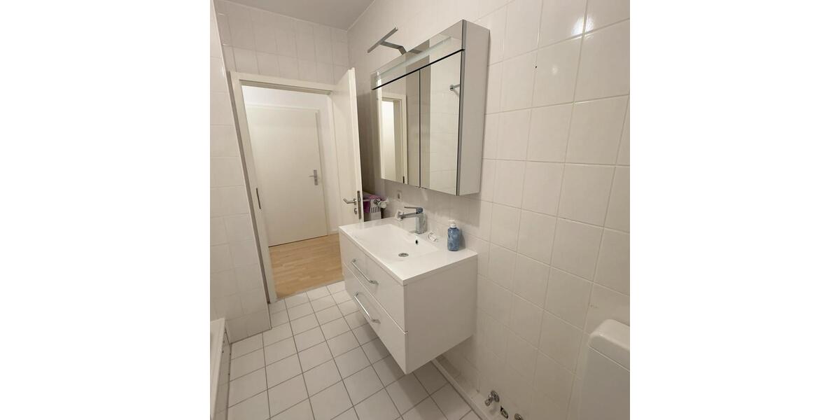 Dachgeschoßwohnung Dreieich - 3 Zimmer, 72 m&sup2;, 1.150&euro; | Angebot:26192141