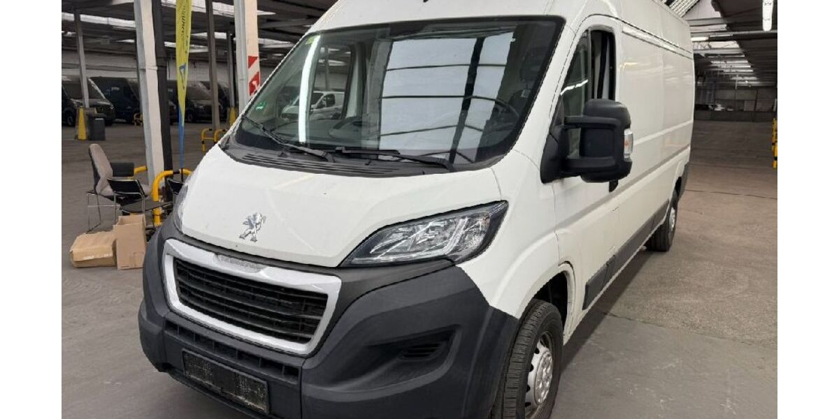 Peugeot Boxer 43.655 km 19.800 &euro; Langen 63225