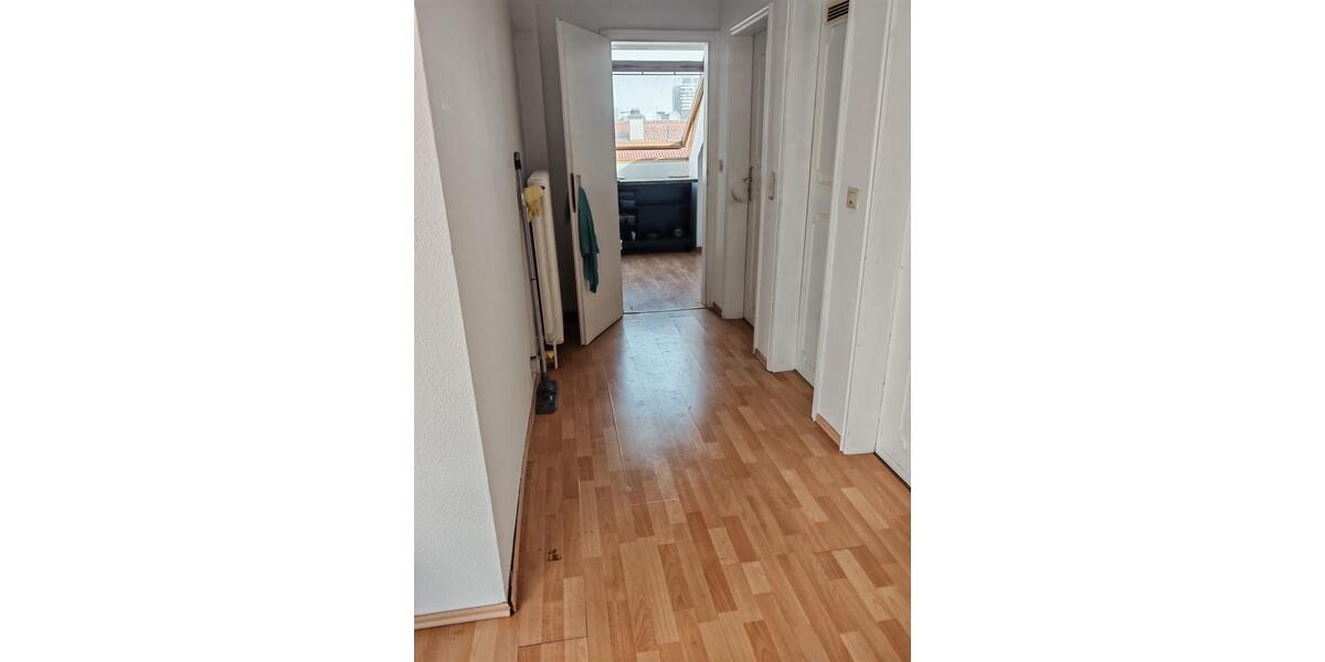 Etagenwohnung Frankfurt am Main Sossenheim - 1 Zimmer, 60 m&sup2;, 1.000&euro; | Angebot:26521809