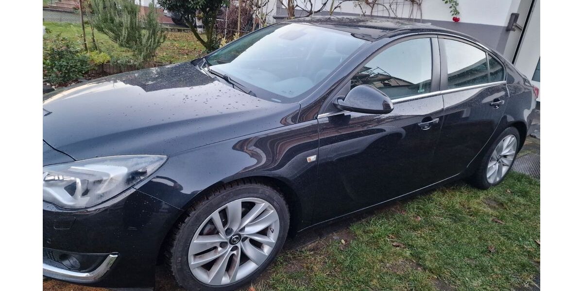 Opel Insignia 128.000 km 8.800 &euro; Erlensee 63526