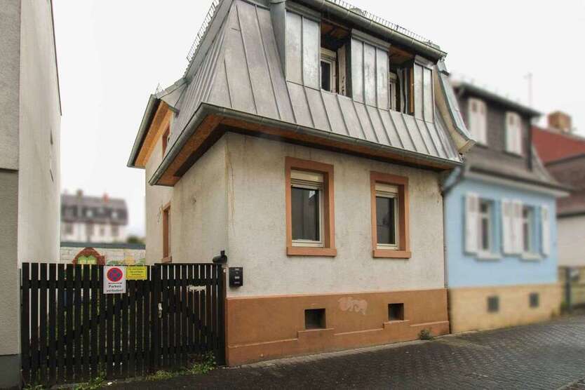 Haus zum Kaufen in Frankfurt 299.000 € 73.02 m²