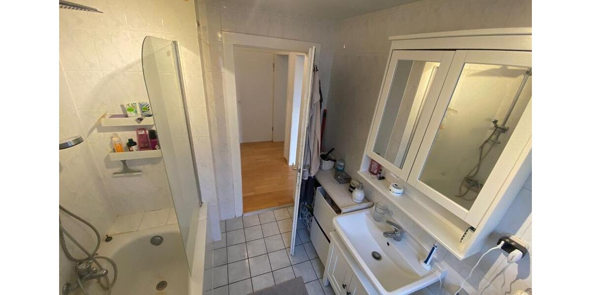 Erdgeschoßwohnung Bad Vilbel - 3 Zimmer, 80 m&sup2;, 1.525&euro; | Angebot:26413395