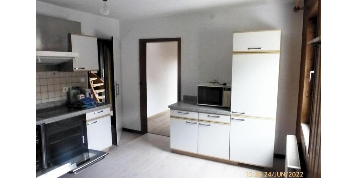 Dachgeschoßwohnung Niedernhausen - 3 Zimmer, 90 m&sup2;, 870&euro; | Angebot:26181056