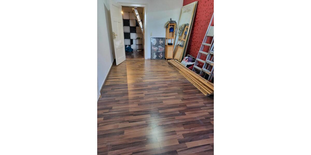 4-Zimmer-Wohnung 120m in FfM Fechenheim zu vermieten 4 zimmer