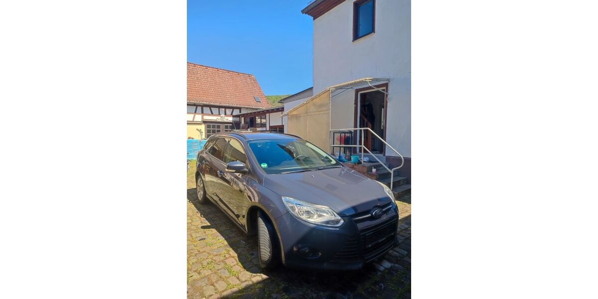 Ford Focus 206.000 km 4.500 &euro; Eppstein 65817