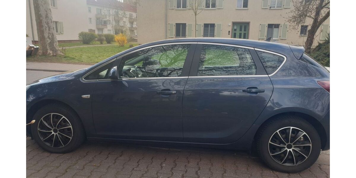 Opel Astra 190.000 km 2.200 &euro; Frankfurt 65936