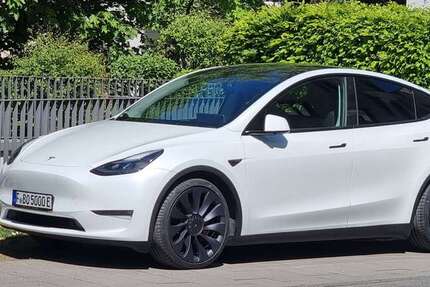 Tesla Model Y 75.900 km 32.690 &euro; Langen 63225