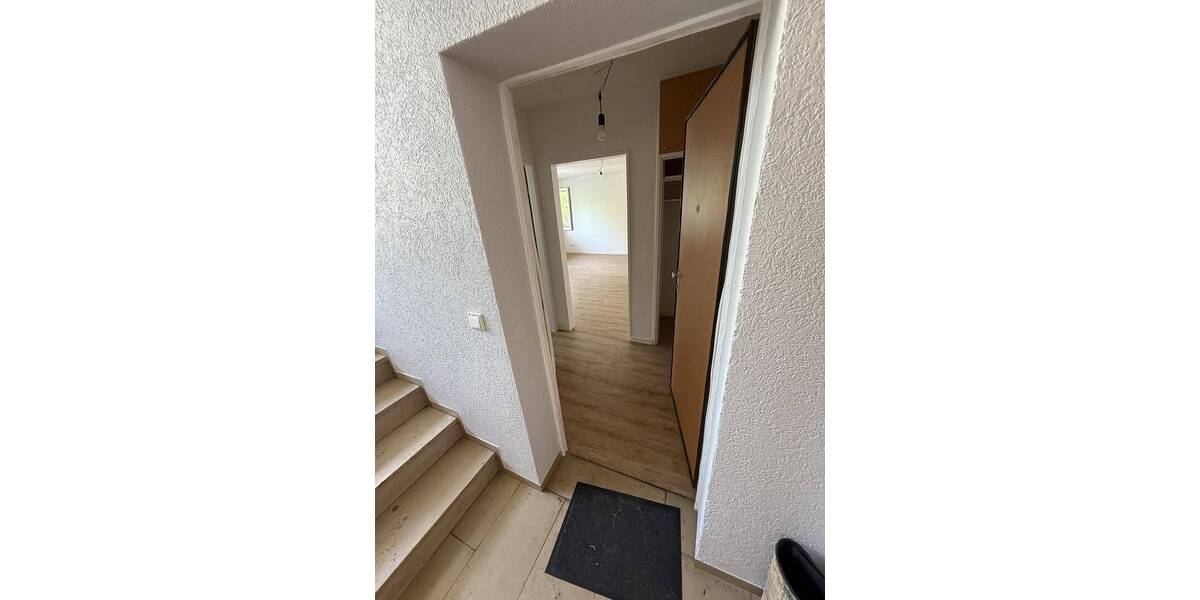 Etagenwohnung Frankfurt Bonames - 2 Zimmer, 48 m&sup2;, 870&euro; | Angebot:26915448
