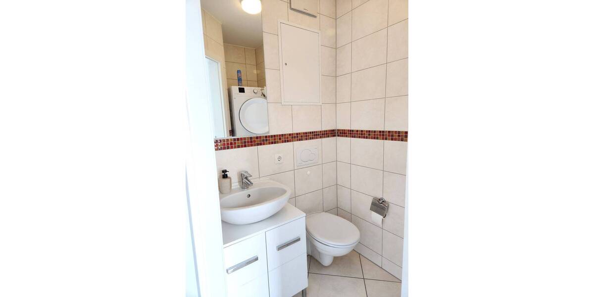 Mehrfamilienhaus, Wohnhaus Bad Vilbel Dortelweil - 5 Zimmer, 136 m&sup2;, 2.800&euro; | Angebot:23957205