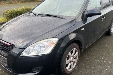 Kia ceed / Ceed 107.000 km 3.190 &euro; Hanau 63452