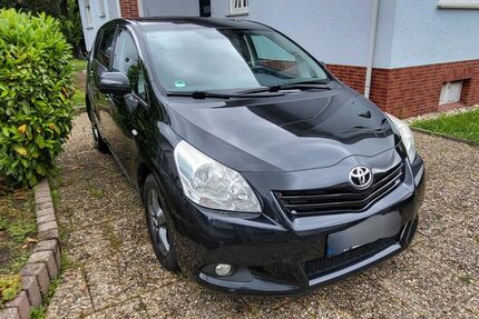 Toyota Verso 235.303 km 5.990 &euro; Niddatal 61194