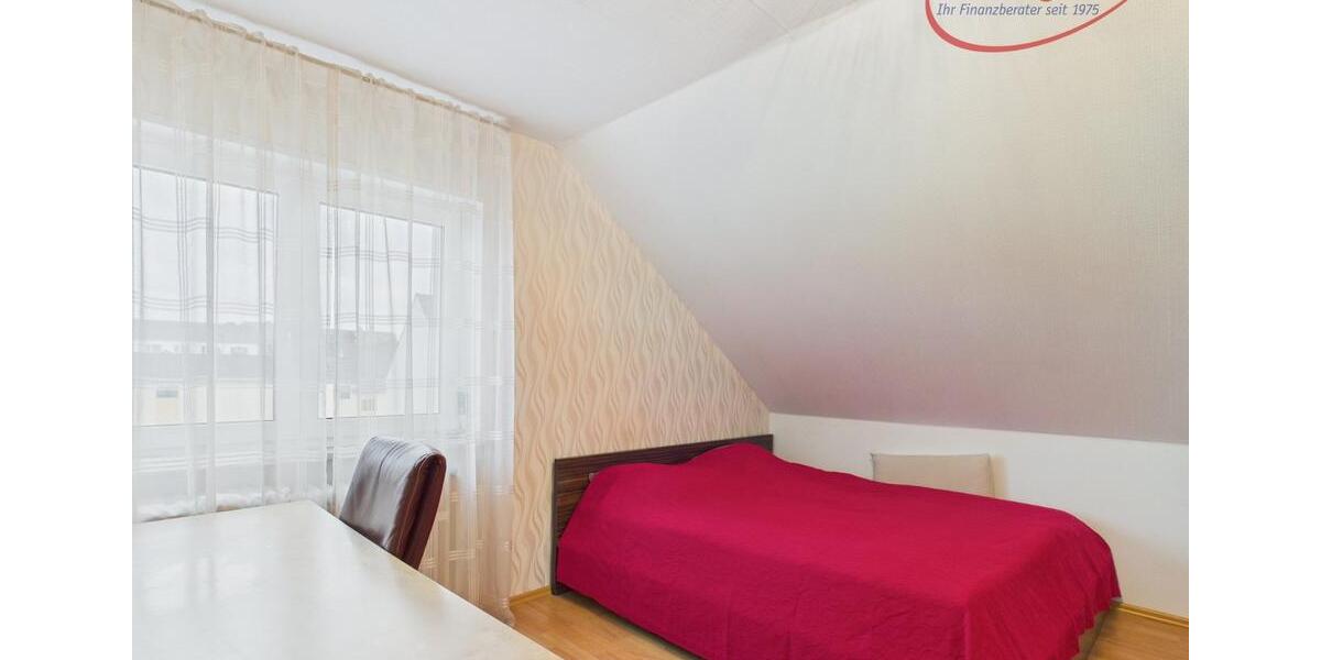 Dachgeschoßwohnung Hainburg - 4 Zimmer, 85 m&sup2;, 950&euro; | Angebot:24865716