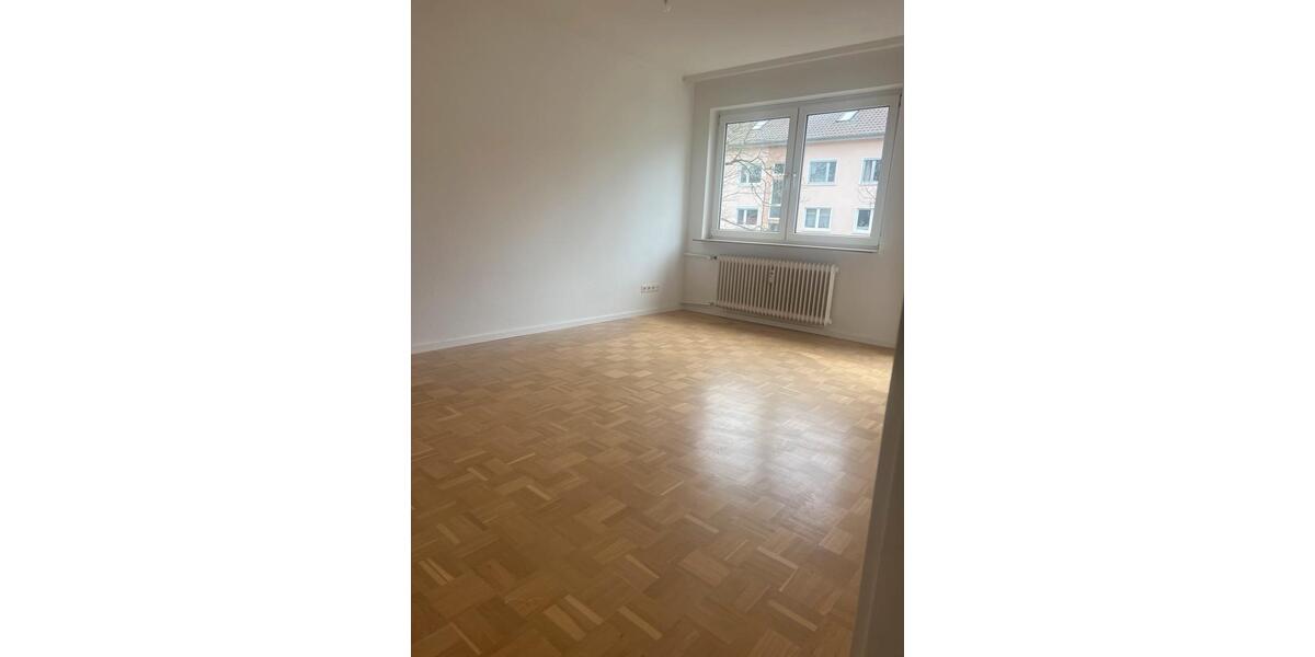 Etagenwohnung Frankfurt am Main Eschersheim - 2 Zimmer, 65 m&sup2;, 995&euro; | Angebot:25591329