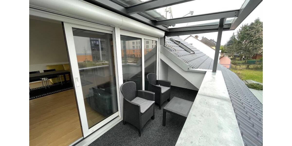 Helle, möblierte Dachgeschosswohnung mit Klimaanlage in Bessungen 2 zimmer