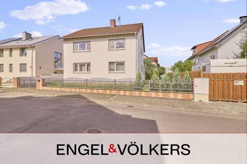 Haus zum Kaufen in Groß-Umstadt 685.000 € 171 m²
