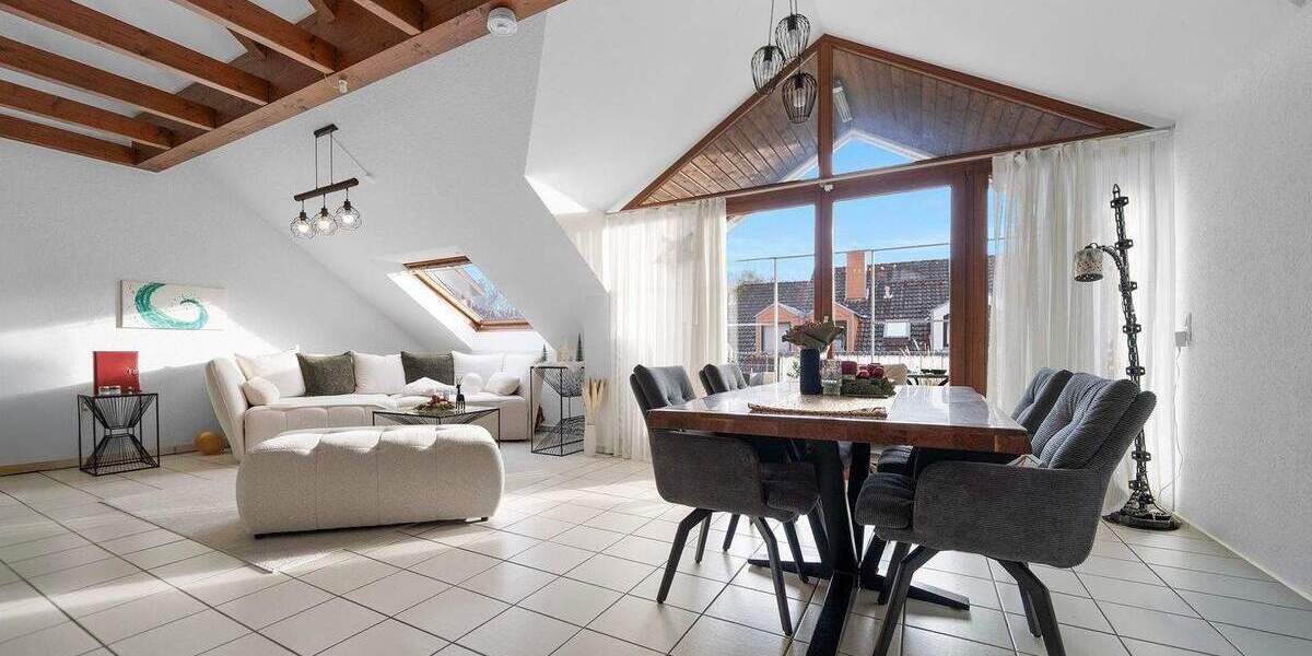 STILVOLL, MODERN UND PRIVAT - Lichtdurchflutete Dachgeschosswohnung mit Flair 3 zimmer