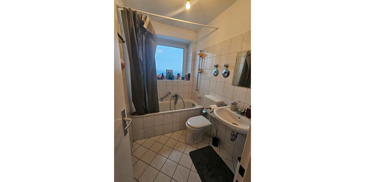 Helle 1.5 Zimmer Wohnung zu vermieten 1 zimmer