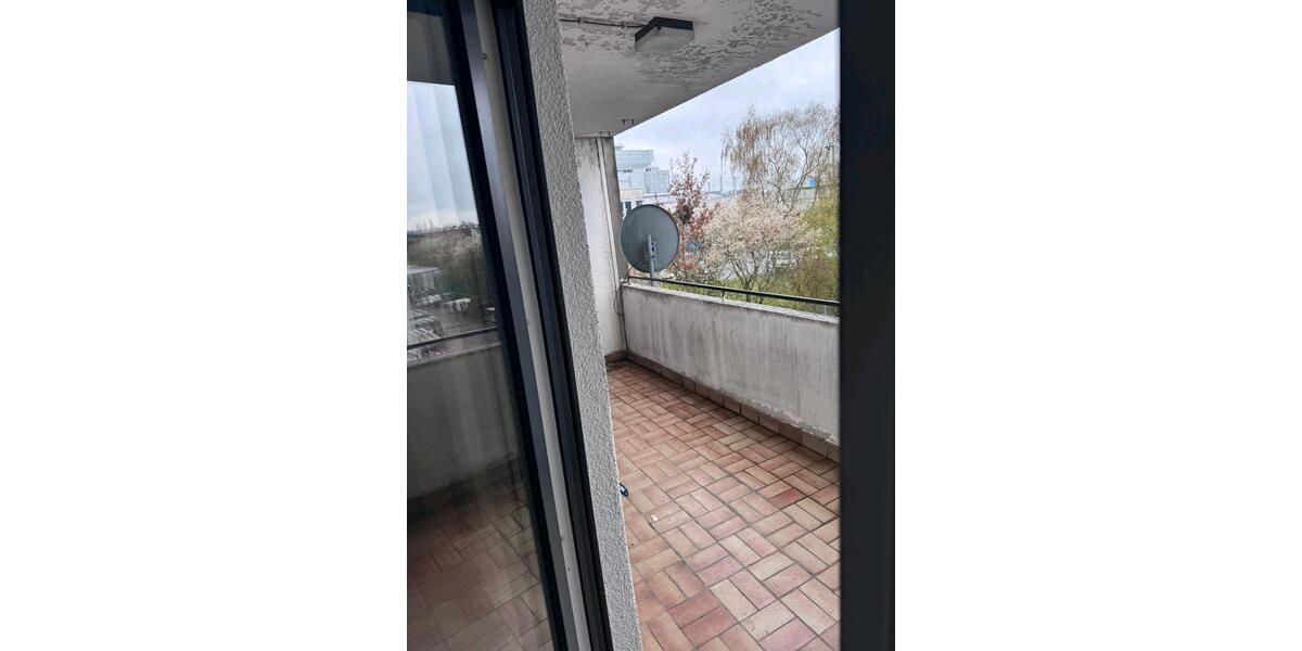 Etagenwohnung Frankfurt am Main Bergen-Enkheim - 1 Zimmer, 30 m&sup2;, 895&euro; | Angebot:26615440