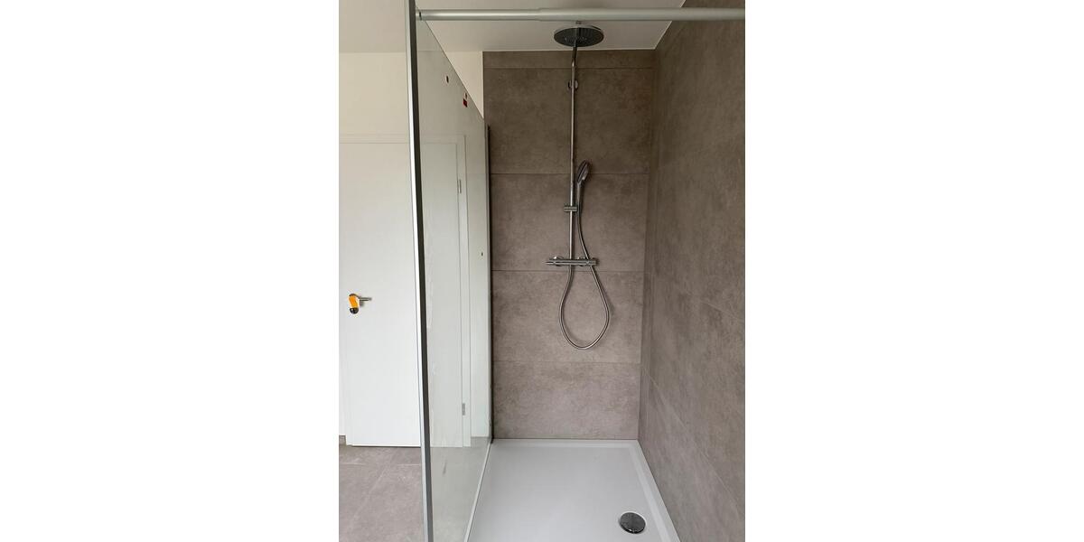 Neu sanierte 4-Zimmer-Wohnung 4 zimmer