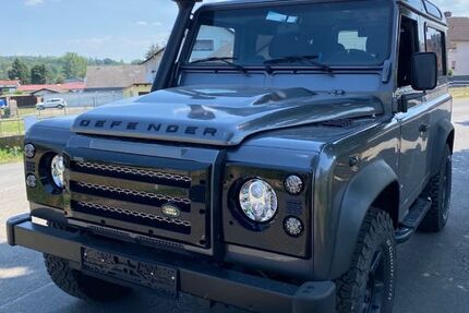 Land Rover Defender 130.300 km 36.700 &euro; Hammersbach 63546