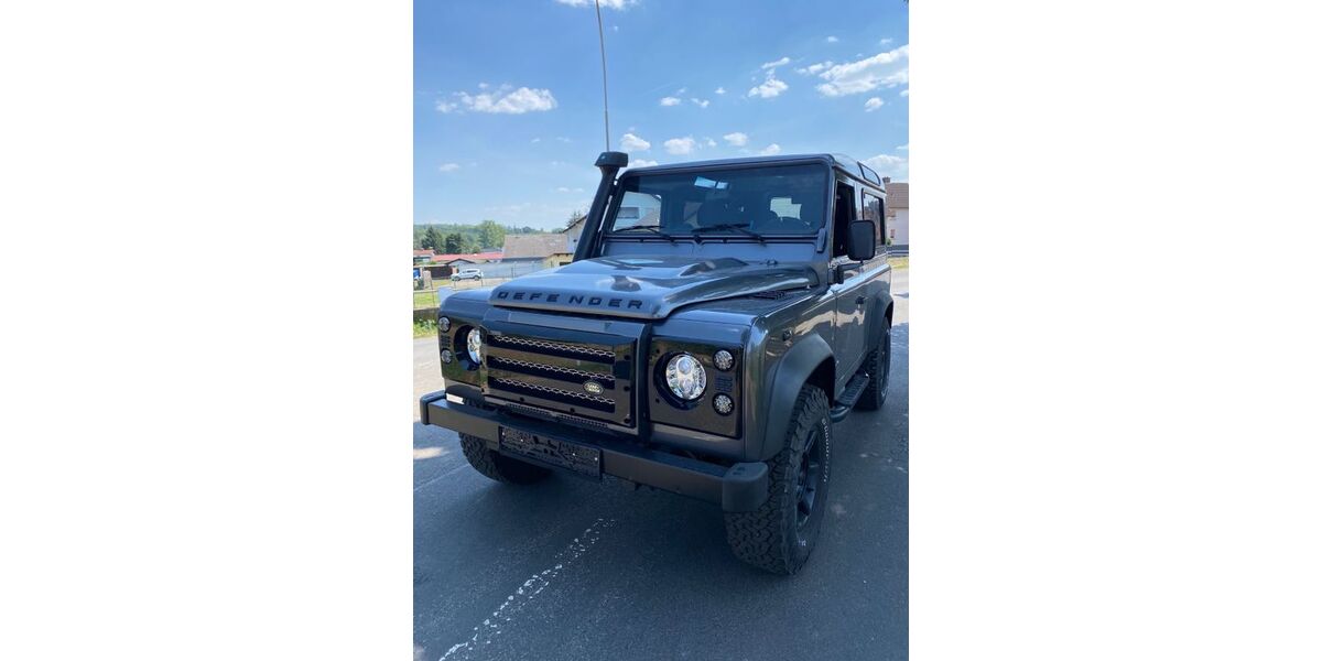 Land Rover Defender 130.300 km 36.700 &euro; Hammersbach 63546