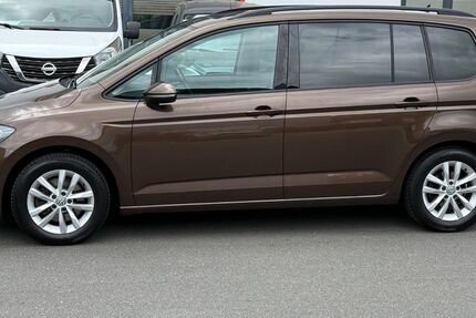 VW Touran 150.000 km 11.499 &euro; Frankfurt am Main 60314