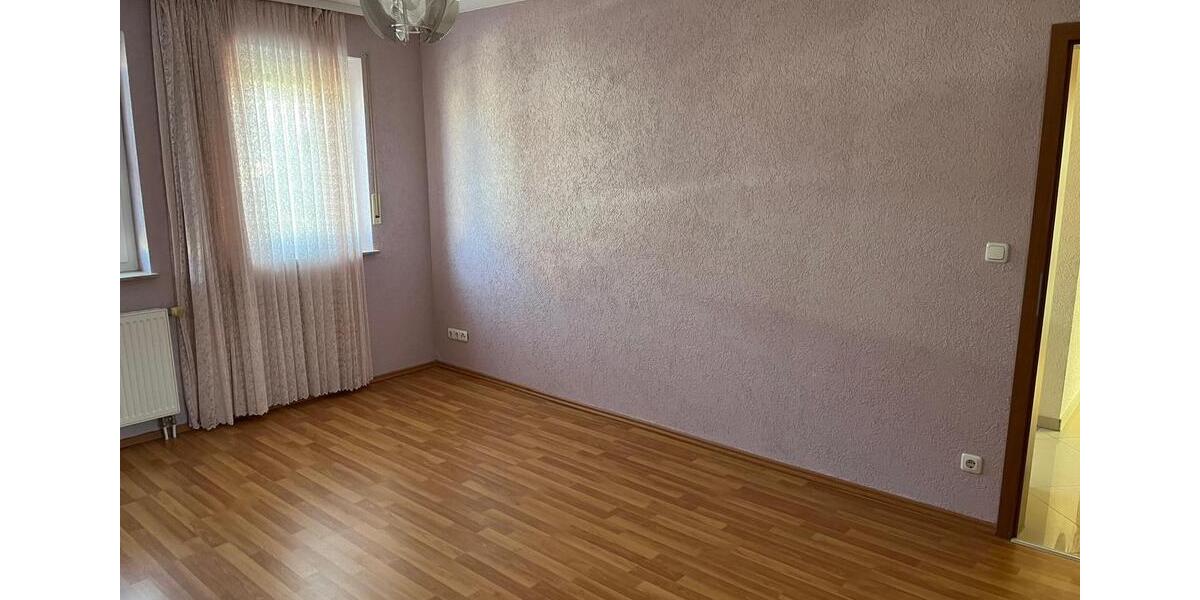 Etagenwohnung Rüsselsheim am Main - 5 Zimmer, 141 m&sup2;, 449.000&euro; | Angebot:26932678