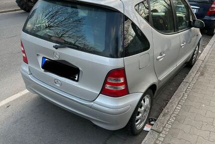 Mercedes-Benz A 160 193.000 km 2.000 &euro; Frankfurt 60386