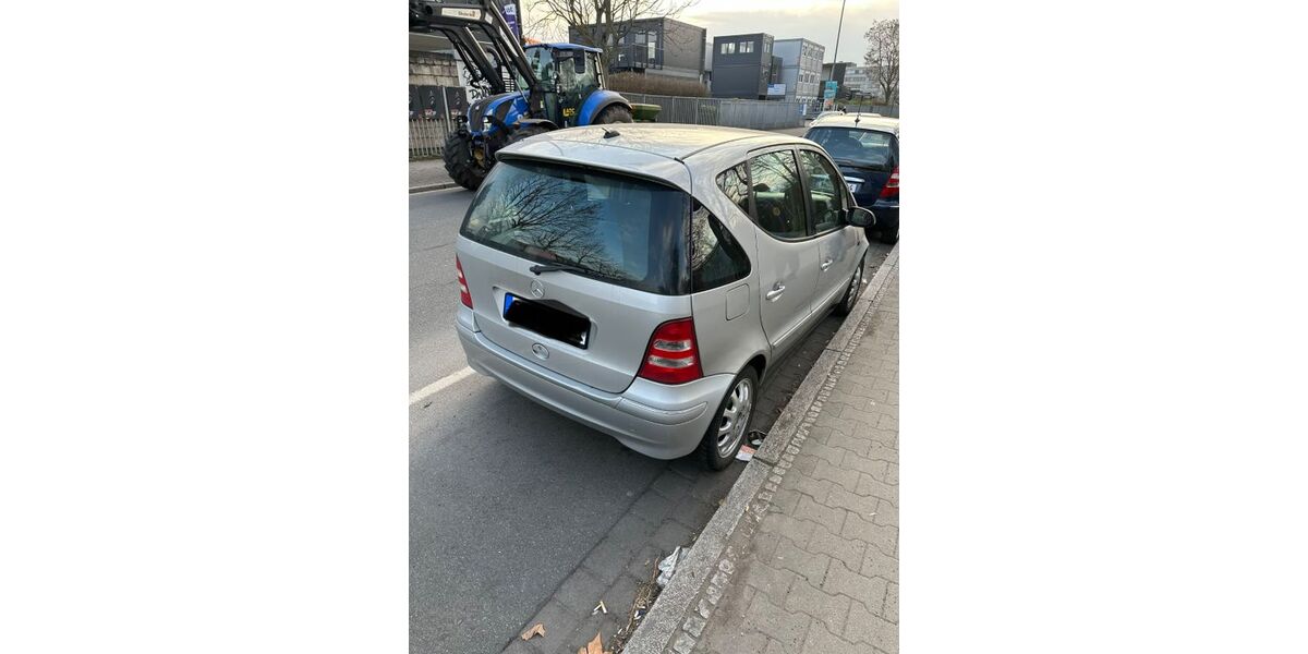 Mercedes-Benz A 160 193.000 km 2.000 &euro; Frankfurt 60386